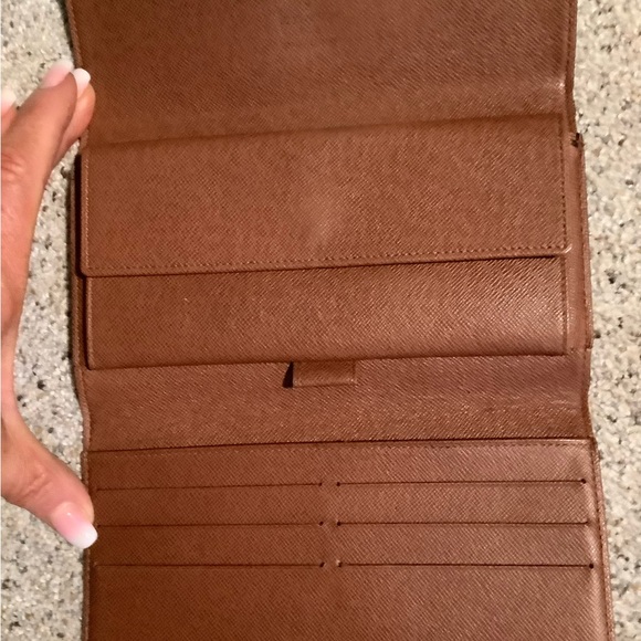 LV Long Wallet #TH0979 - Picture 10 of 13